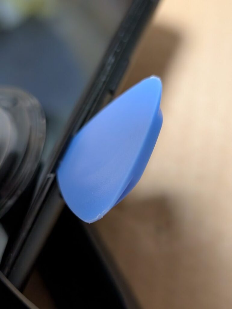 差し込まれたピック